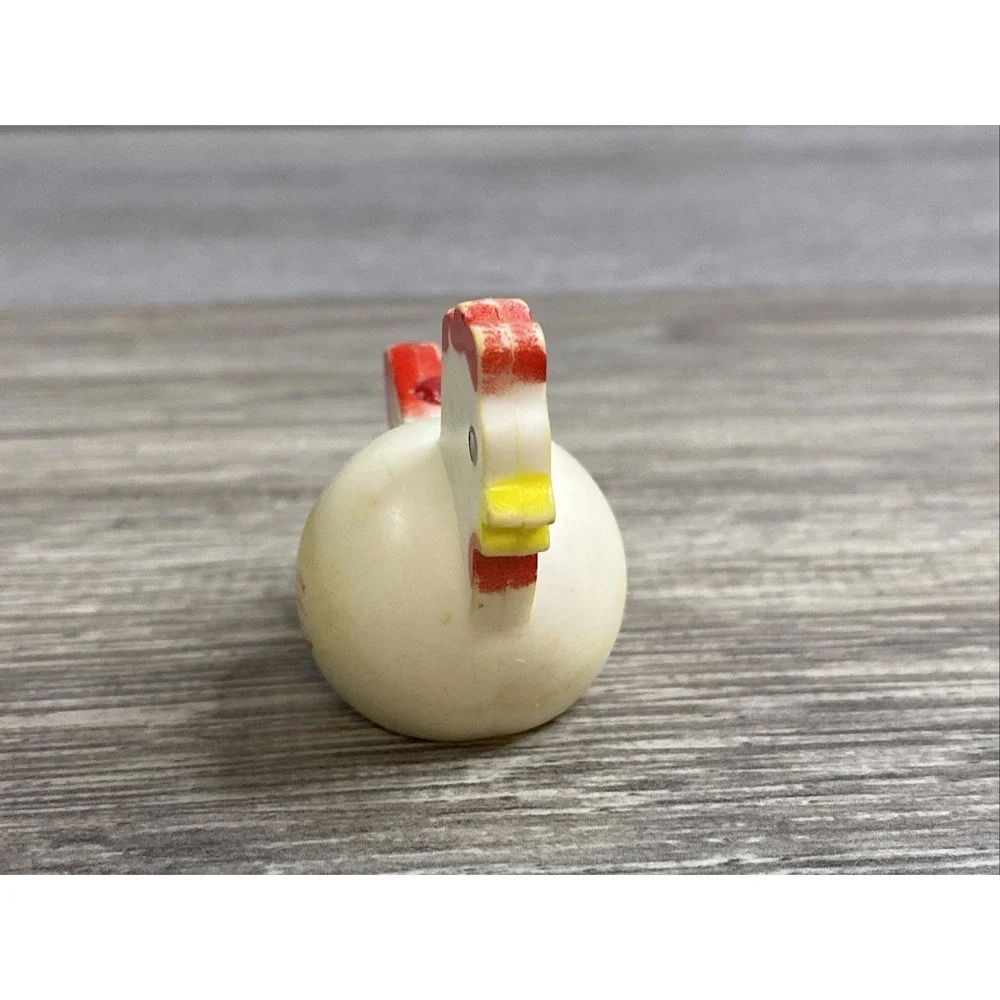 VINTAGE Fisher Price Little People CHICKEN Farm animal playset‎